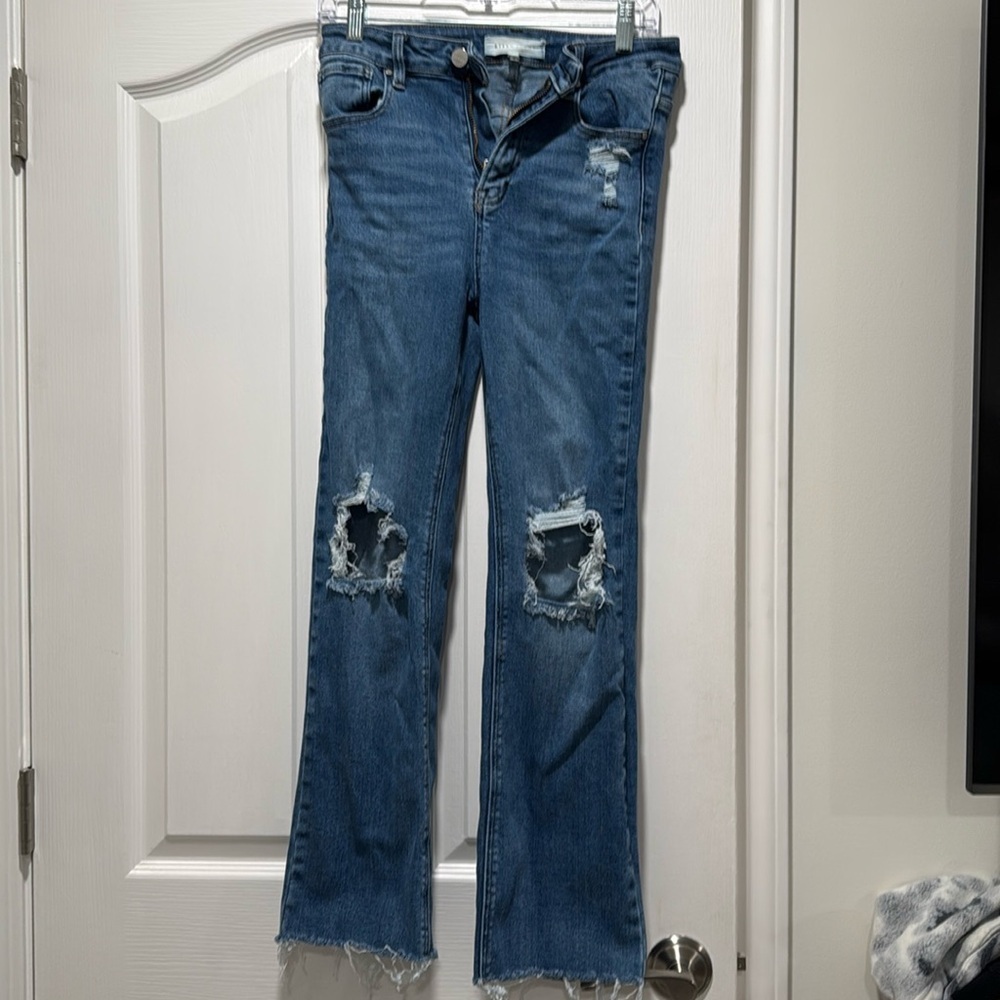 Risen Jeans